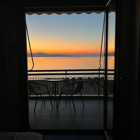 Appartamento Lookis Sea View Near Airport Artemida  Esterno foto