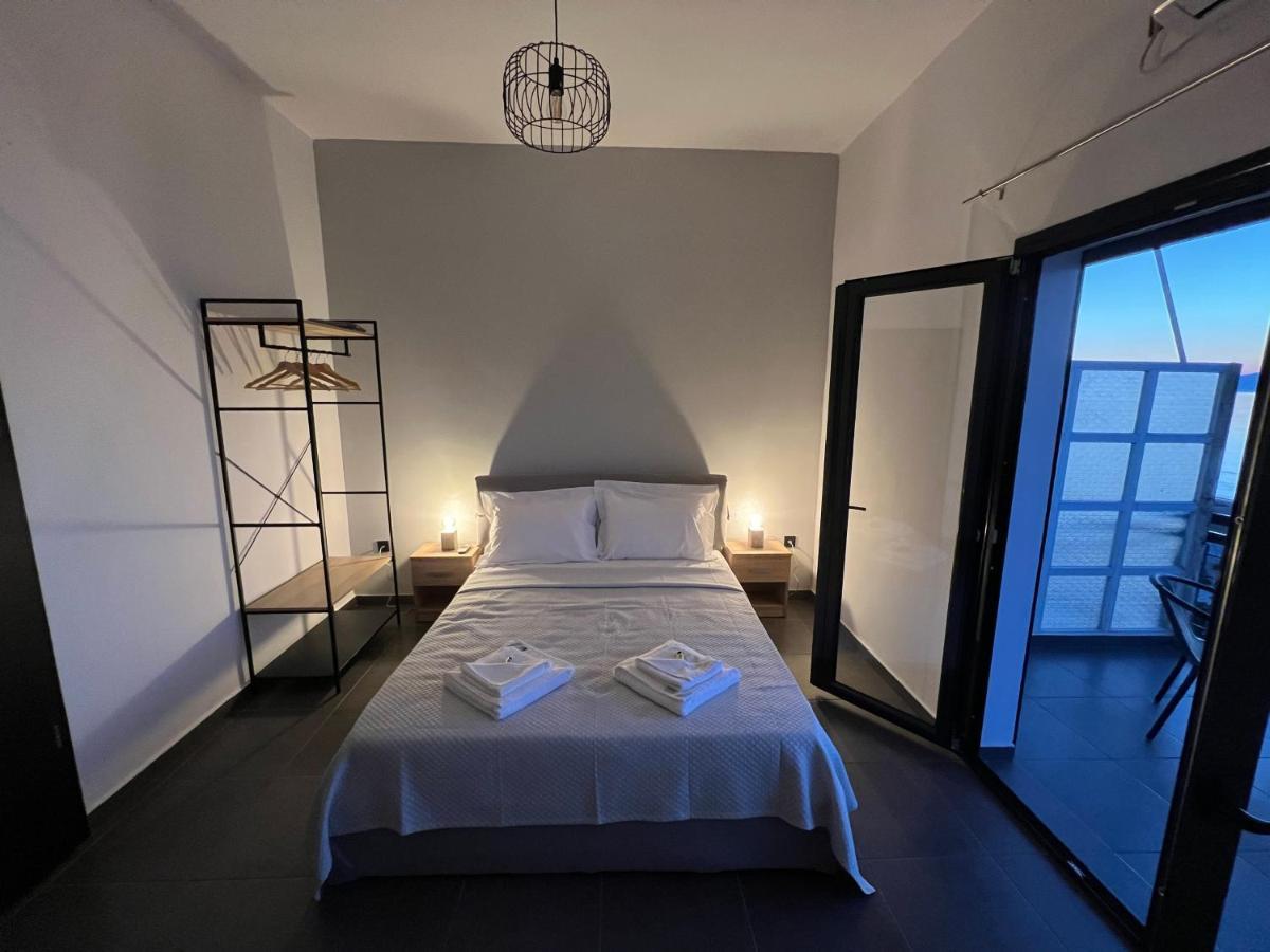 Appartamento Lookis Sea View Near Airport Artemida  Esterno foto